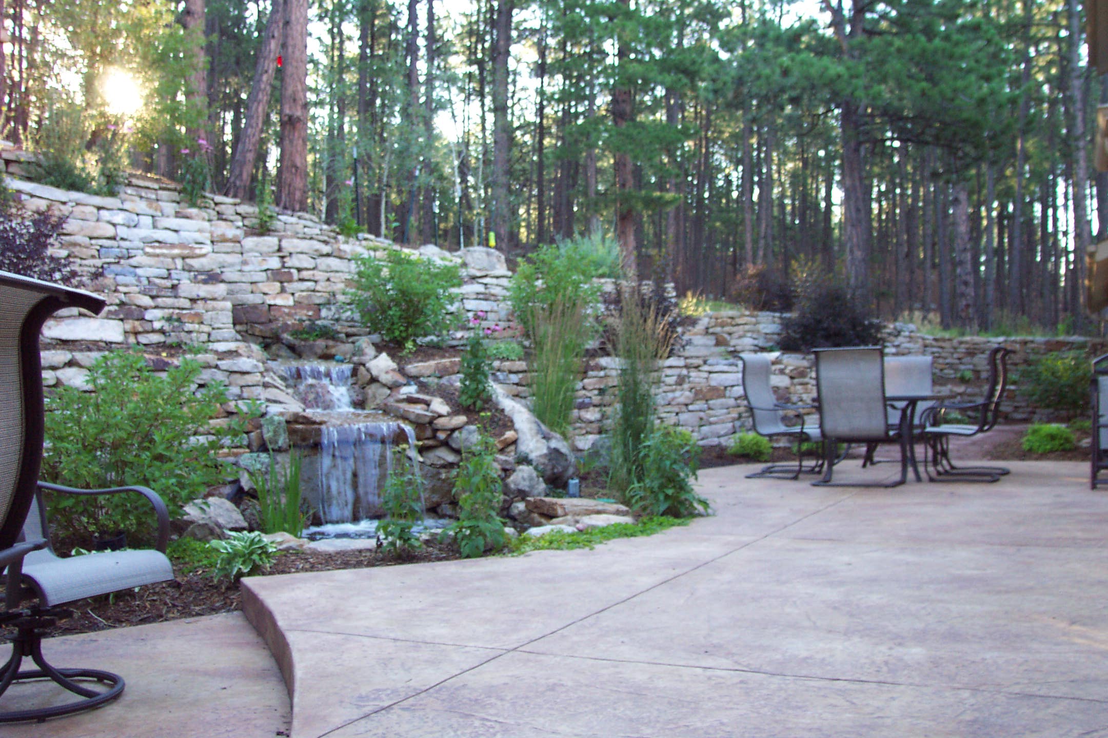 Siloam Stone Wall | Water Feature