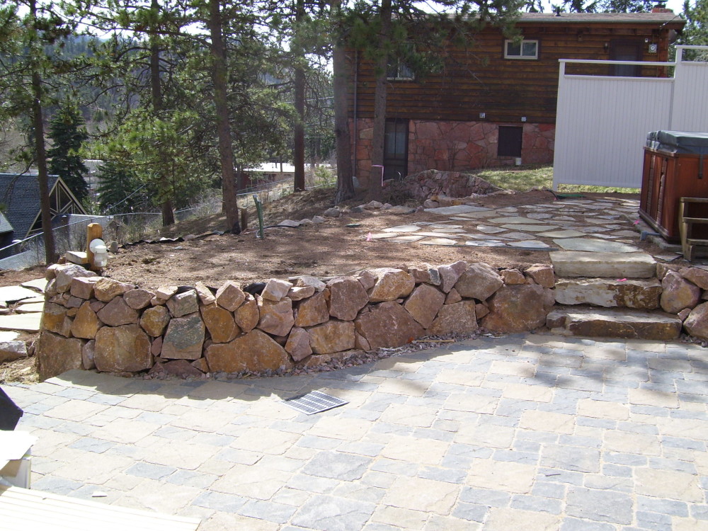 Menzer Granite Retaining Wall