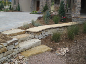 Seating | Retaining Wall | Mulch | Steps